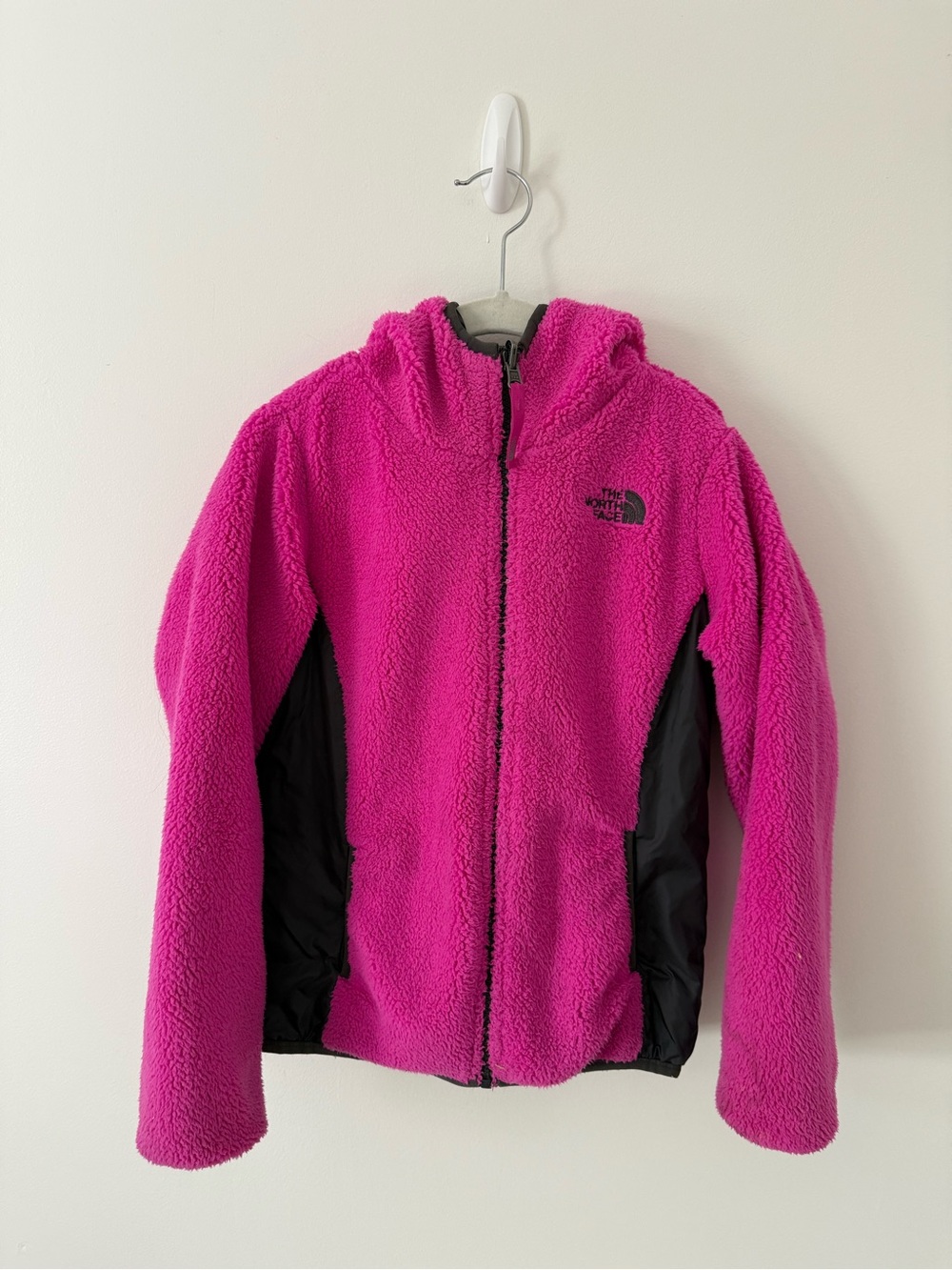 The North Face Kids Reversible Jacket- kids 7-8